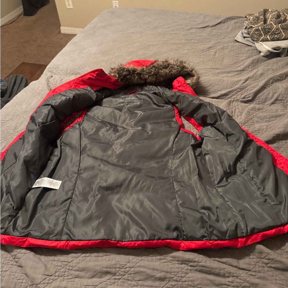 Eddie Bauer red Classic down vest. - Picture 3 of 5